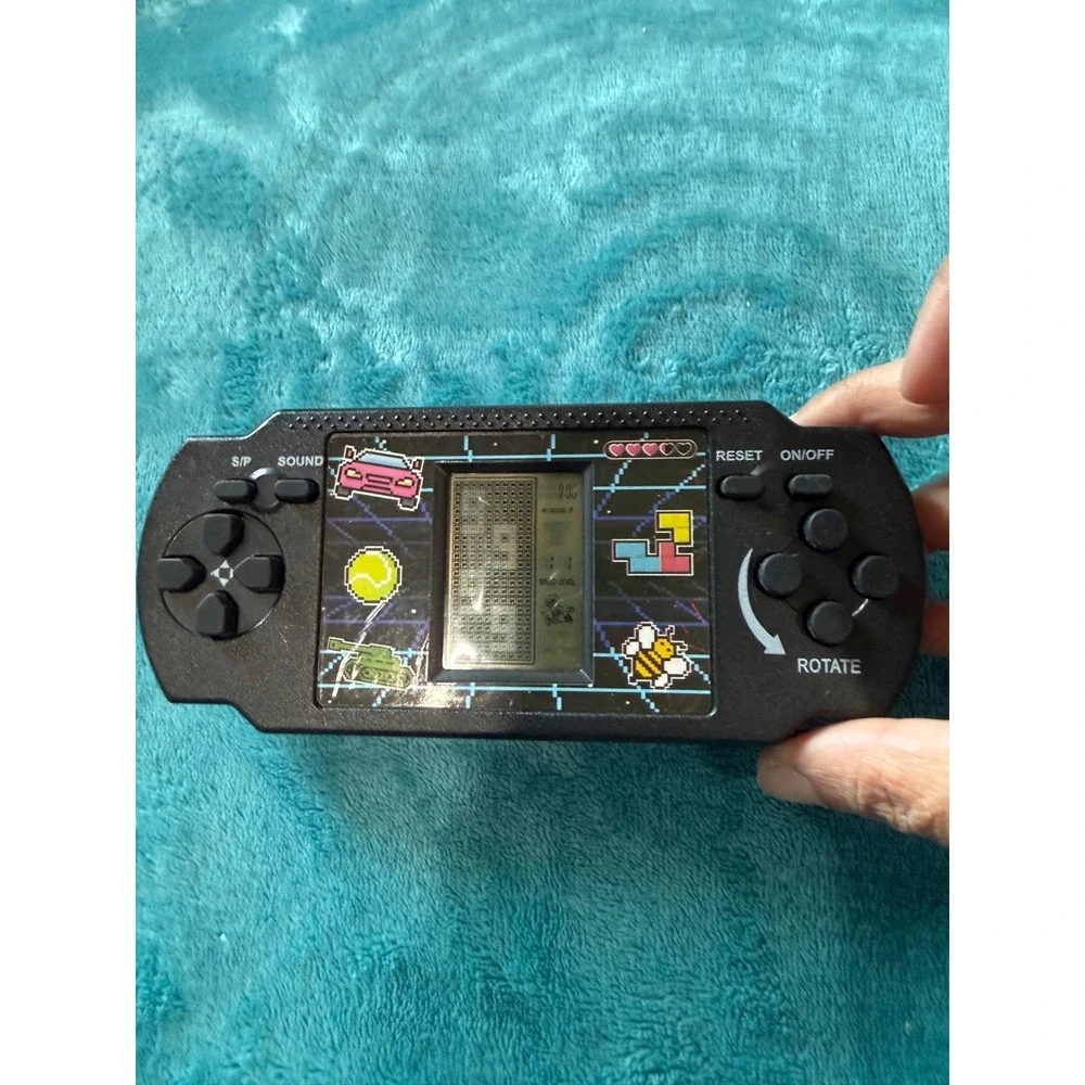 Vintage Style Handheld Brick Game LCD Electronic Retro Arcade‎ Console Black